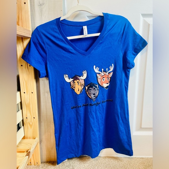 Disney’s Country Bear Jamboree Inspired V Neck Shirt - Picture 1 of 3